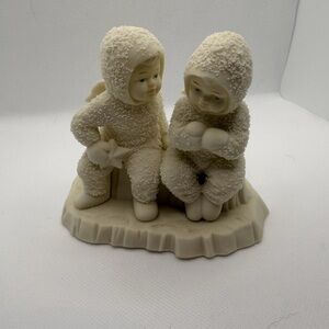Department 56 Snowbabies Figurine | Winter Friends on Bench